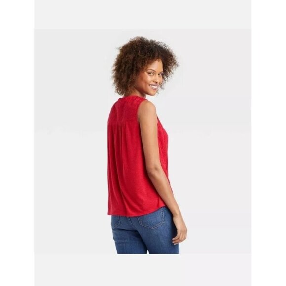 NWT Knox Rose Floral Eyelet Embroidered Top Tassel Tie Rib Knit Rebel Red - Picture 3 of 13